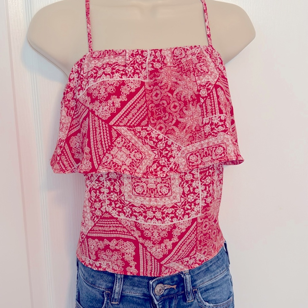 HIPPIE ROSE CUTE RED TOP - SUPER CUTE FOR SPRING, SUMMER or VACATION! ❤️💋